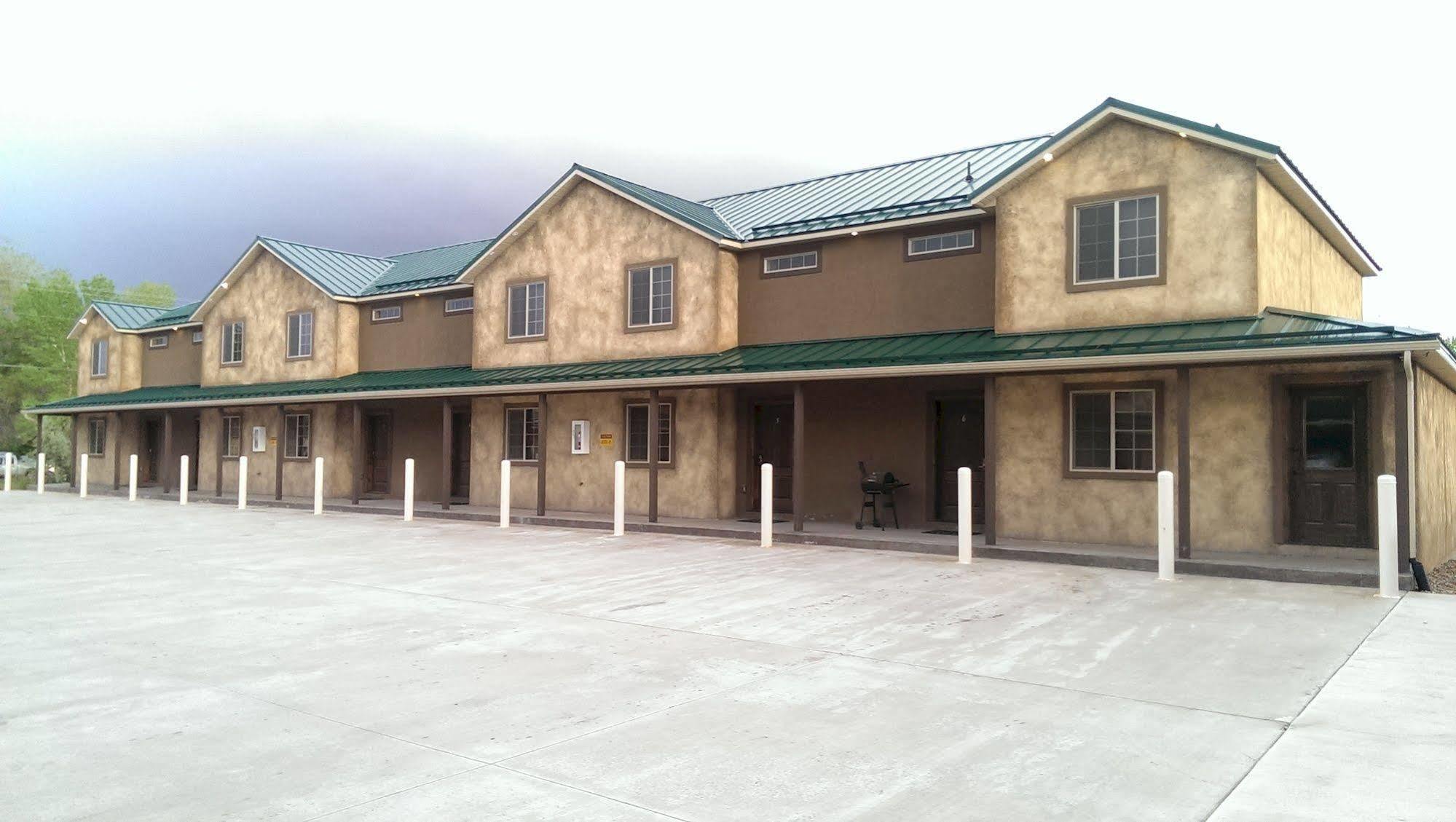 Duchesne Suites Exterior foto